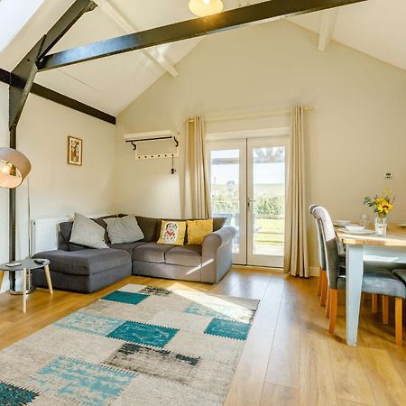 2 Bed In Barnstaple 09089 Villa Umberleigh Exteriör bild